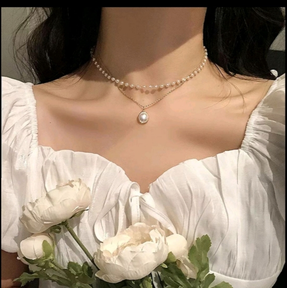 NEW KPOP PEARL GOLD CLAVICLE CHAIN CHOCKER DOUBLE LAYER MULTI-LAYER NECKLACE - Picture 4 of 4